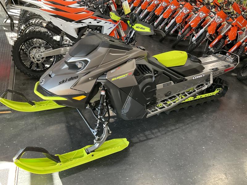 Ski-Doo Summit X 850 E-TEC Turbo 154