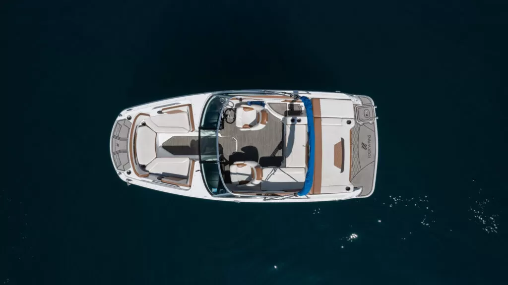 Basic 21′ Boat Rental