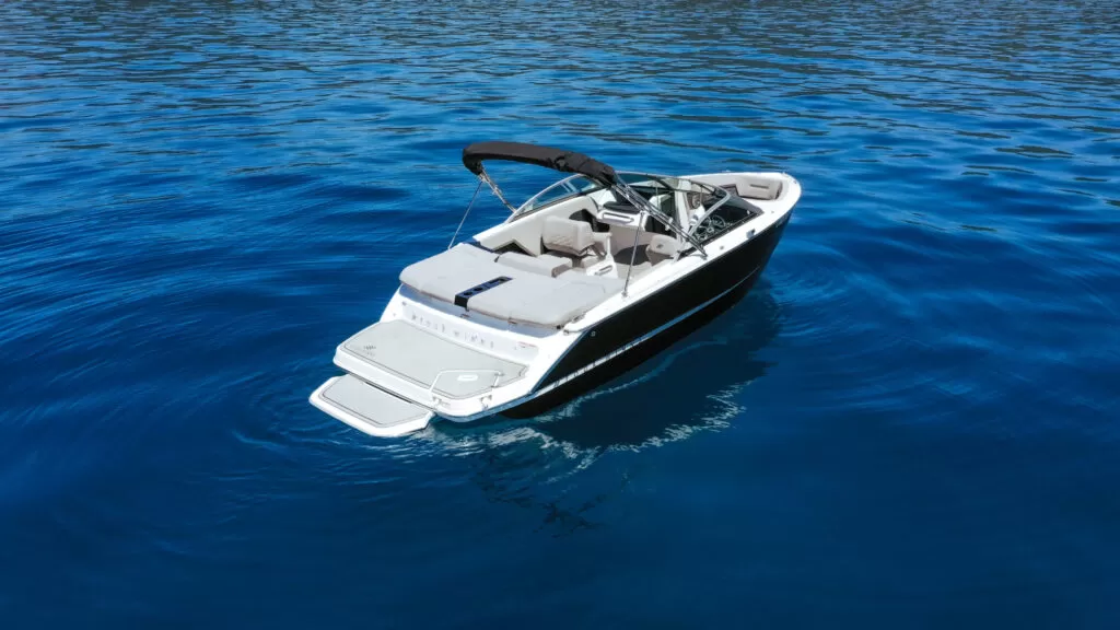 PREMIUM Four Winns Horizon Series