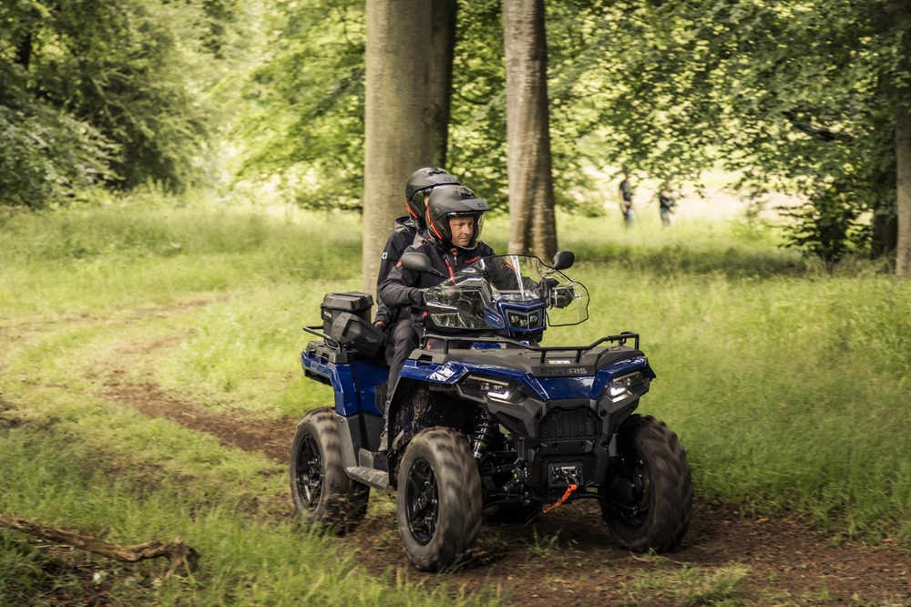 Polaris 570 2-Up (2-seater)