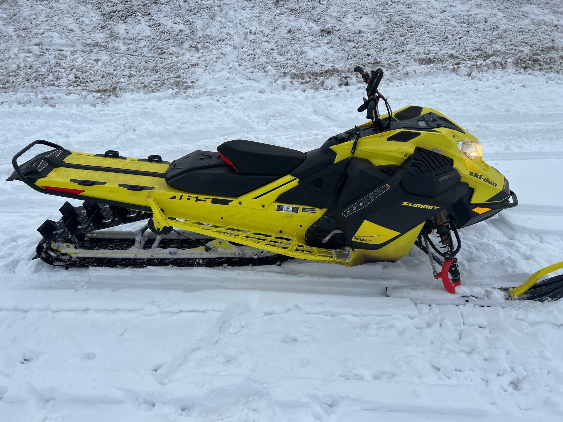 Ski-Doo Summit 850 E-TEC Turbo